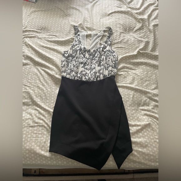 Mini snake skin dress - Picture 3 of 4